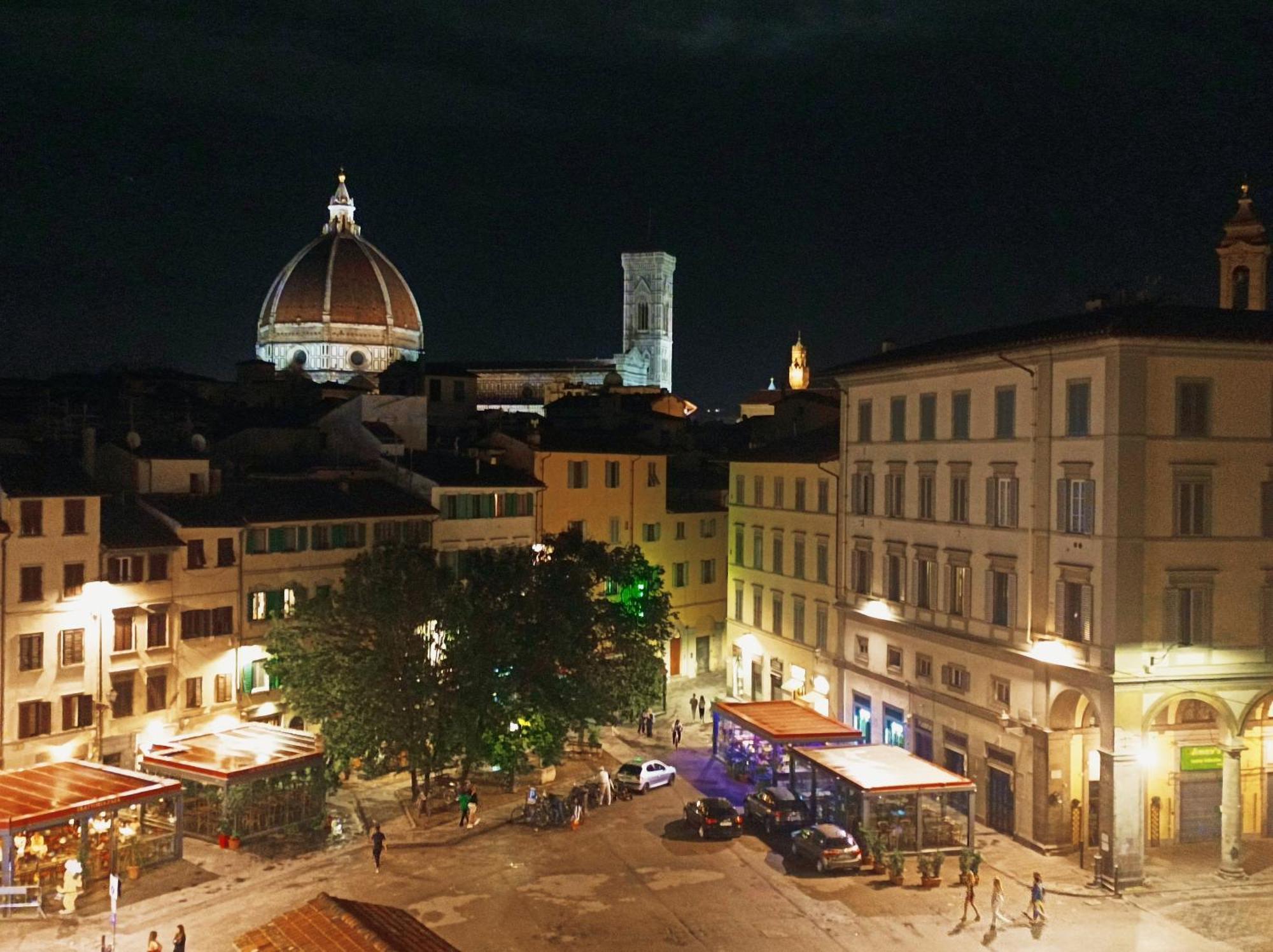 Panoramic Suite Near Duomo And Station ฟลอเรนซ์ ภายนอก รูปภาพ