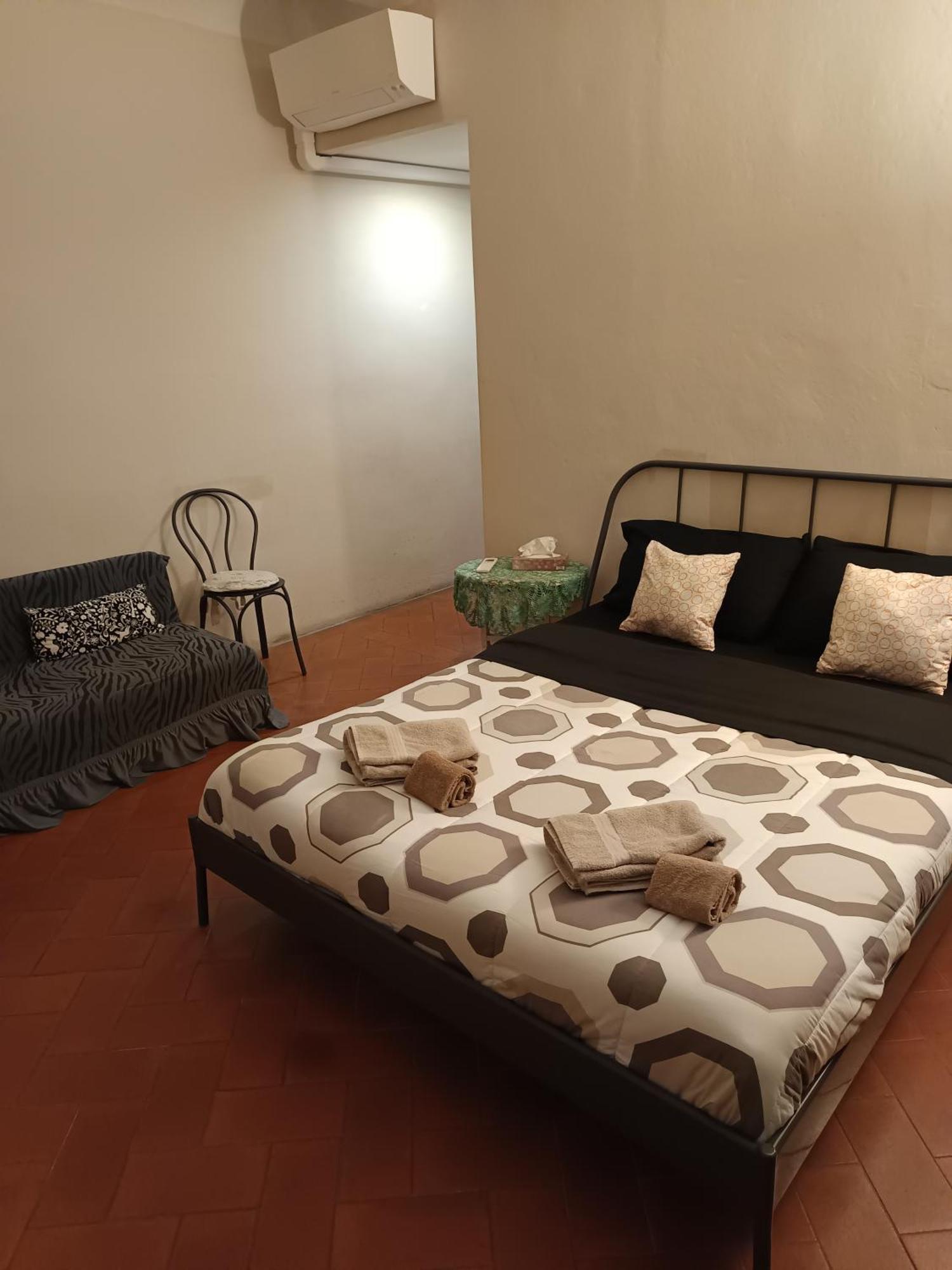 Panoramic Suite Near Duomo And Station ฟลอเรนซ์ ภายนอก รูปภาพ